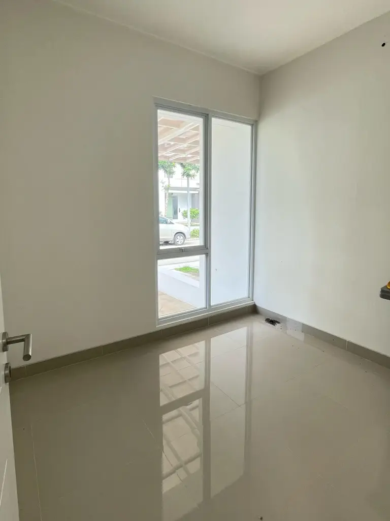 Show Unit Cluster Albasia Standard - Kota Harapan Indah Bekasi (8)