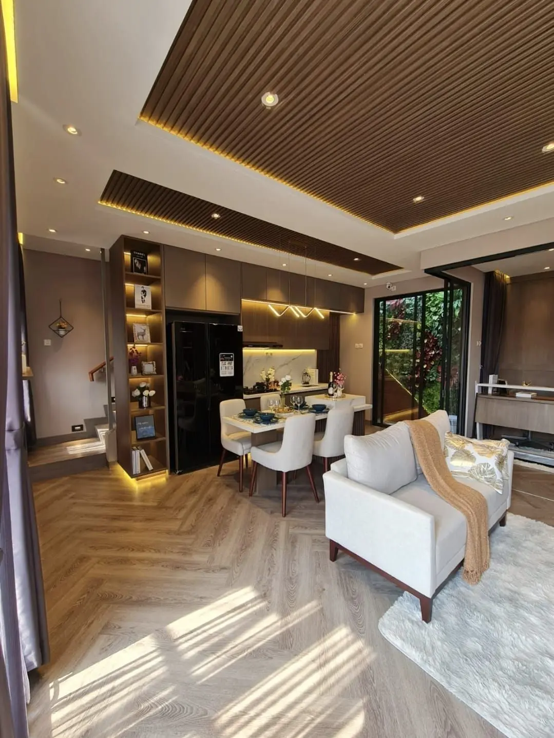 Show Unit Cluster Nismara - Kota Harapan Indah (5)